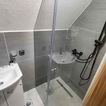 Janjska Kuca Hotel 4*