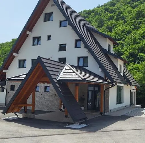 Hotel Janjska Kuca